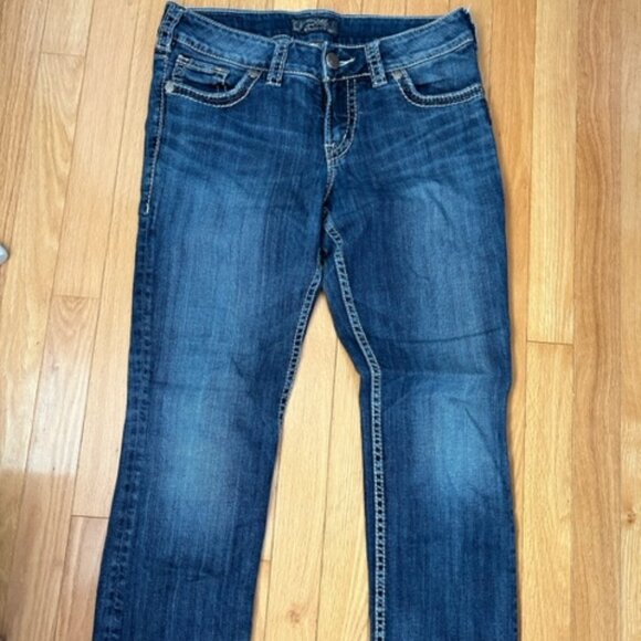 Silver Jeans (Suki Capri) Size 28, Blue - Picture 1 of 5
